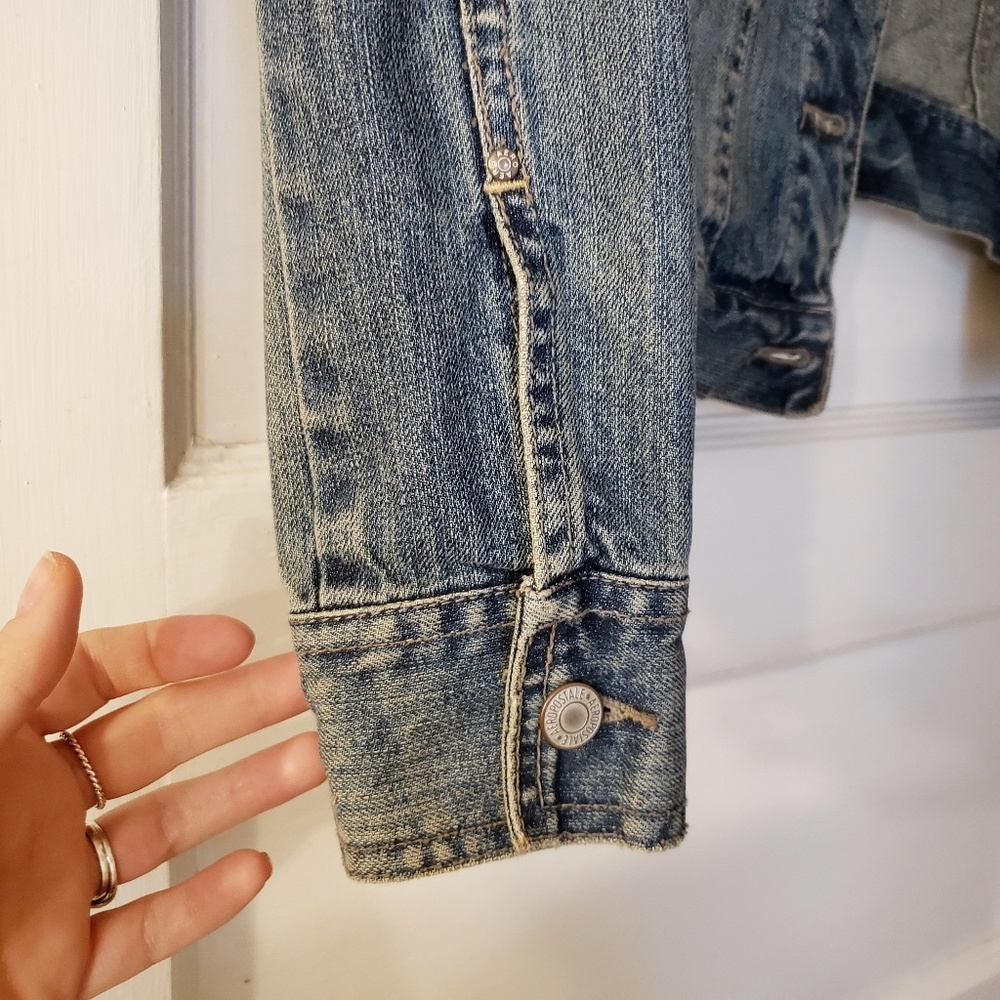 Distressed Denim Jacket - Picture 6 of 7